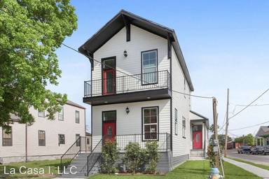 Main picture of 3701 Willow St