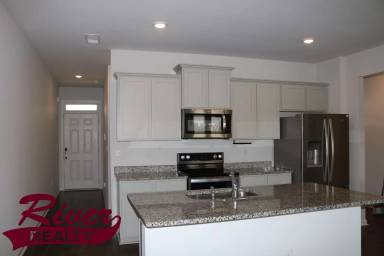 Main picture of 5413 Thrasher Ln