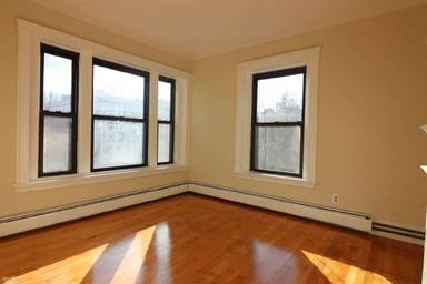 Main picture of 9 Upland Rd