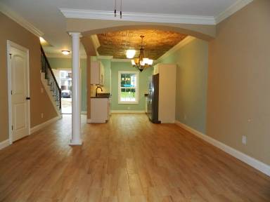 Main picture of 1192 Waxwing Dr