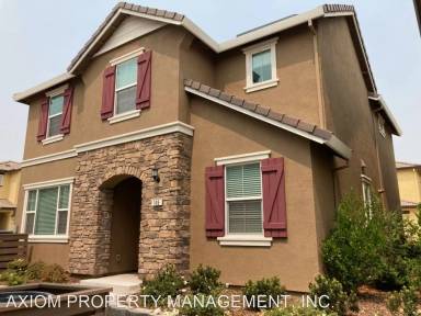 Main picture of 105 Huddlestone Cir