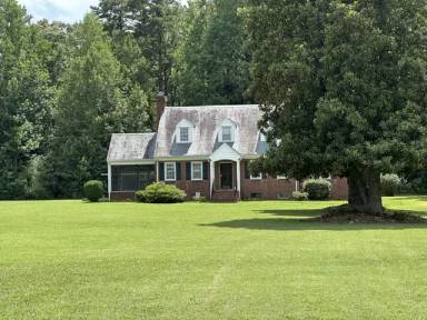 Main picture of 3289 Old Church Rd