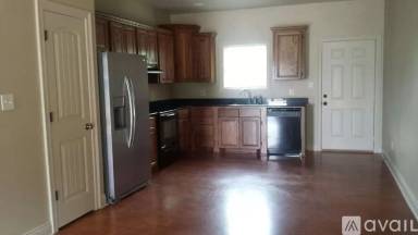 Main picture of 601 Ginger Ln