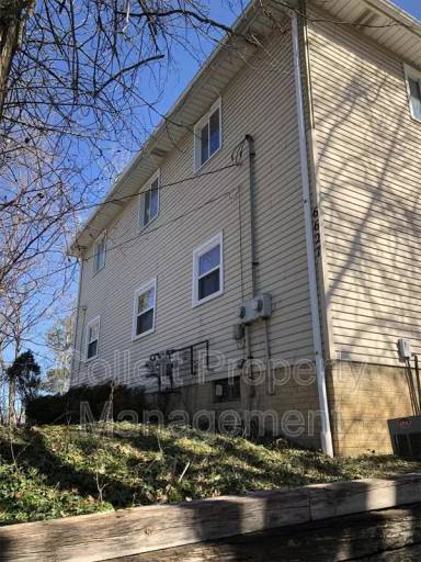 Main picture of 6627 State Rd