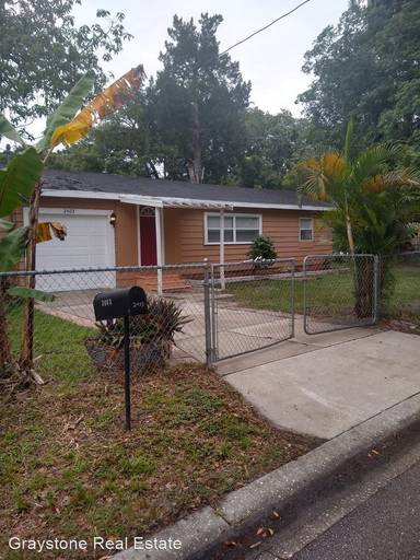 Main picture of 2403 12th St W