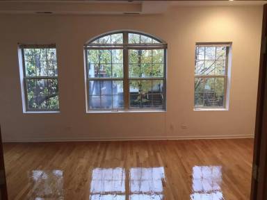 Main picture of 1219 W George St