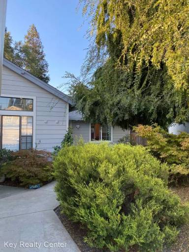 Main picture of 7534 Ryland Ct