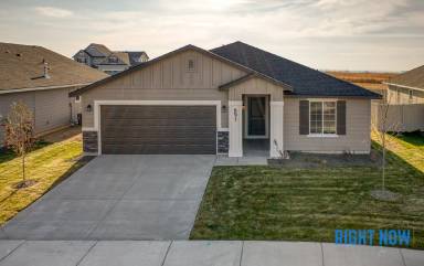 Main picture of 6671 S Allegiance Ave