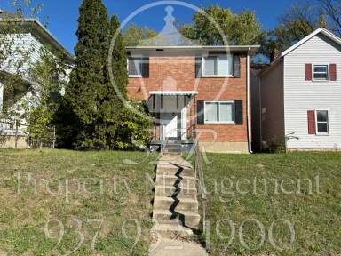 Main picture of 110 Wroe Ave
