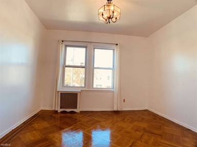 Main picture of 2217 38th St