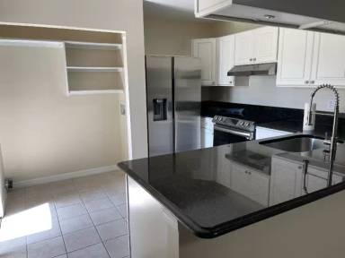 Main picture of 1010 Abada Ct NE