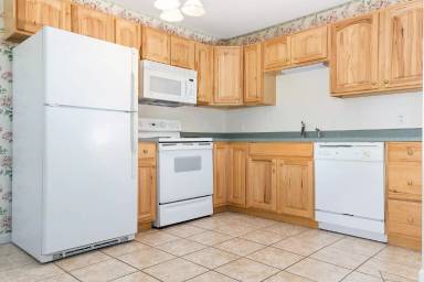 Main picture of Wisteria Court Apartments