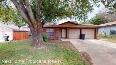 Main picture of 2610 Westcliff Loop