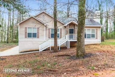 Main picture of 142 Crown Forest Dr