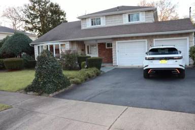 Main picture of 278 Marie Ct
