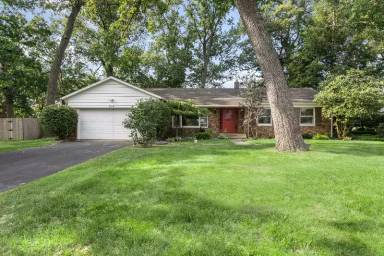 Main picture of 23282 Forest Ln