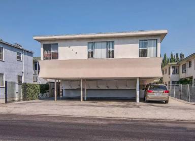 Main picture of 212 N Normandie Ave