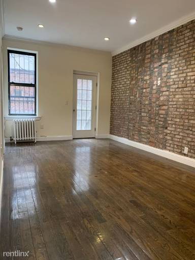 Main picture of 332 E 71st St