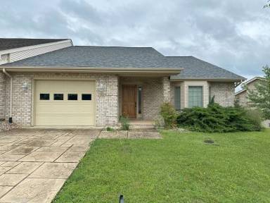 Main picture of 155 Daniel Ct