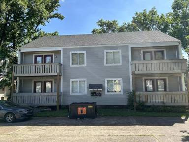 Main picture of 9018 Mahogany Row SE