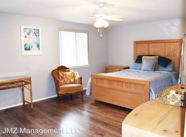 Main picture of 23632 Lahser Rd