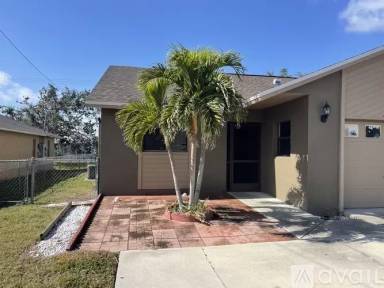 Main picture of 3820 SW 7th Pl