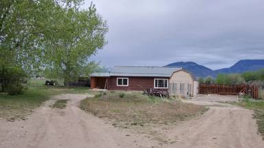 Main picture of 49 Spicer Ln