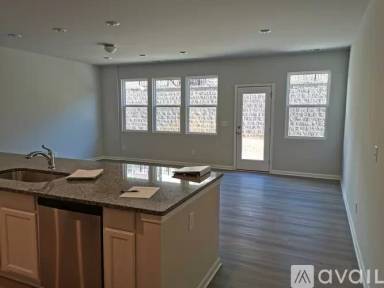 Main picture of 209 Turner Ln
