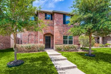 Main picture of 1229 Land Oak Rd