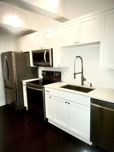 Main picture of 3001 Gillham Rd