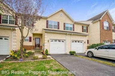 Main picture of 3928 Palmer Ct
