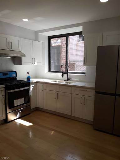 Main picture of 277 Newkirk Ave