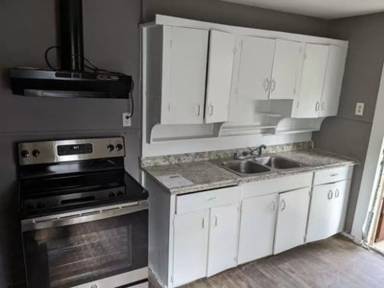 Main picture of 2812 Rosen Ave