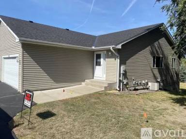 Main picture of 6352 10th St N