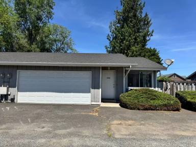 Main picture of 1003 S 17th Ave