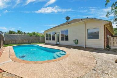 Main picture of 22911 Sebastian Dr