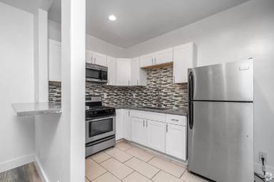 Main picture of 301-307 Rampart Blvd Apartments