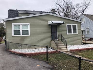 Main picture of 2325 S 10th Ave