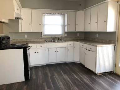 Main picture of 632 Newton St