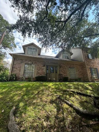 Main picture of 3113 Fairfield Ave