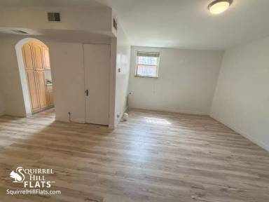 Main picture of 5710 Phillips Ave