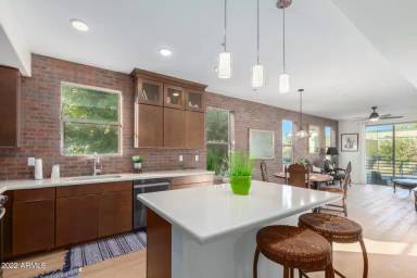 Main picture of Metro Chandler