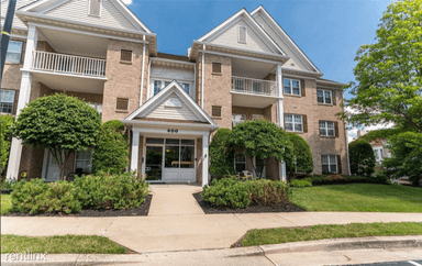 Main picture of 400 Plumbridge Ct