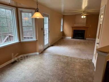 Main picture of 5517 Takach Rd