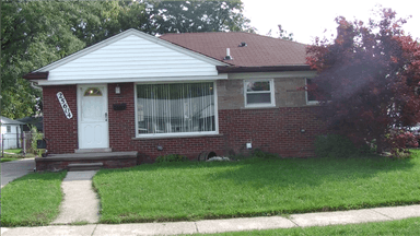 Main picture of 25604 Ronald St