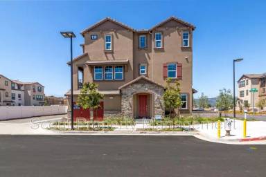 Main picture of 40367 Melrose Dr