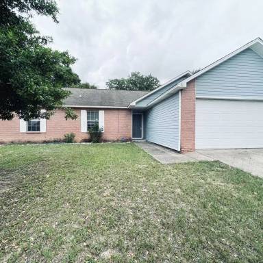 Main picture of 167 Nicole Ln