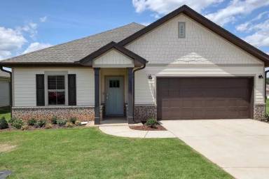 Main picture of 14440 Mountain Stream Dr