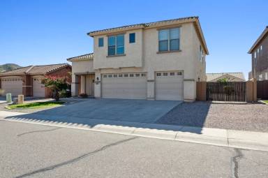 Main picture of 2261 W Mila Way