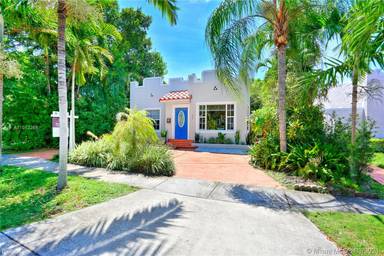 Main picture of 426 SW 26th Rd